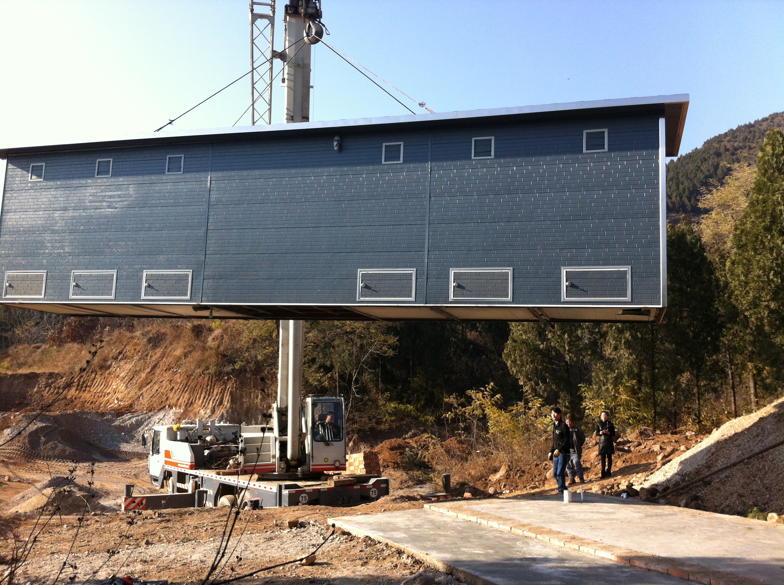 ��ʩ�����B�l���g